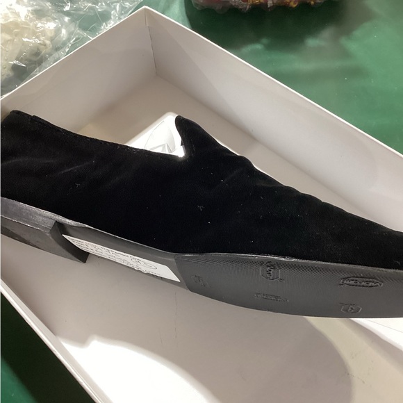 Velvet Loafers - Picture 8 of 8